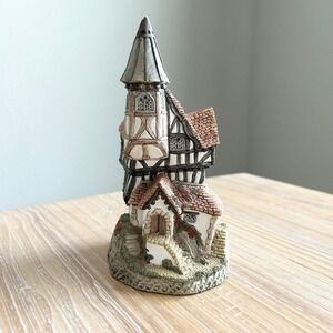 David Winter There Was A Crooked House 1986 Handmade in Great Britain